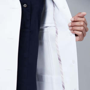 Bata de Laboratorio Unisex de Manga Larga, Blanca, Diseño Clásico con Botones, Sensación Suave, Poliéster/Algodón, Uniforme de Enfermera para Hospital - Product Image 5