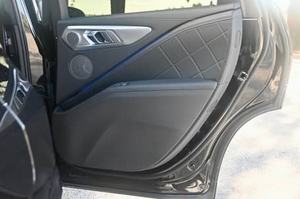 BMW XM 2023 USADO, Volante a la Izquierda/Derecha - Product Image 6