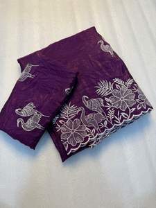 Hermosa calidad superior suave oro aplastamiento diseñador sari con hermoso bordado múltiple C-Pallu sari con blusa bordada - Product Image 5