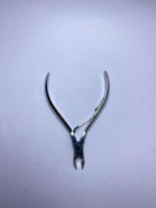 Herramienta portátil profesional para uñas planas y removedor de uñas de los pies, pinza para cutículas de acero inoxidable plateado para uso en salón y manicura - Product Image 6