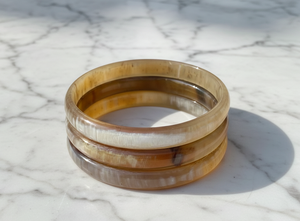 Brazalete de Cuerno de Búfalo Moderno, Ecológico, Pulido a Mano, de Alta Calidad, Personalizado, con Servicio de Grabado para Bodas - Product Image 6