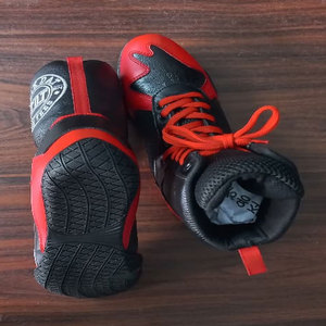 Chaussures de boxe professionnelles fabriquées en usine, doublure en maille respirante, cuir véritable, personnalisables pour adultes, bottes de boxe unisexes - Product Image 3