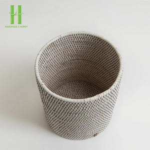 Panier à déchets en rotin de conception moderne chaude panier en rotin fabriqué à la main adapté au bureau et à la décoration de la maison OEM ODM - Product Image 3