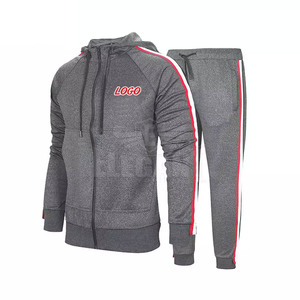 Chándales para Hombre con Logotipo Personalizado al por Mayor y Ropa de Entrenamiento Hecha en Pakistán de Alta Calidad para Hombre por Elegant Sports - Product Image 1