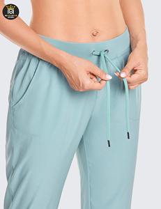 Pantalones de correr con logotipo personalizado para mujer Pantalones de chándal de algodón orgánico con servicio OEM de último diseño para mujer - Product Image 2
