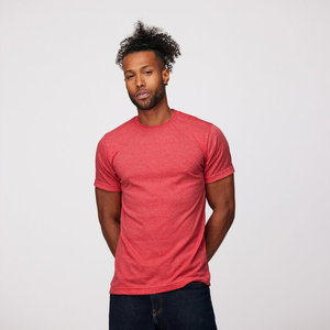 Camiseta Next Level Apparel - 6010 Camiseta unisex de tres mezclas Ajuste moderno personalizado, camiseta roja de tacto suave para hombres - Product Image 4