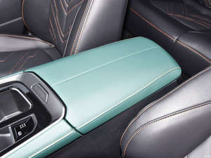 Venta Caliente de Autos a Gasolina, Vehículos Completos con Combustible, Autos Nuevos a Gasolina 1.5t en Existencia, Versión 2023, Sin Accidentes - Product Image 3