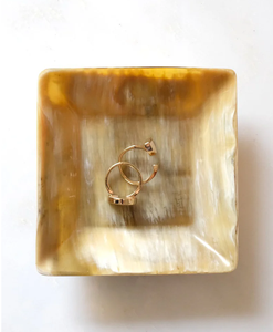 Plateau de service en corne de buffle naturel moderne pour bijoux de mariage et présentation de desserts, plateau décoratif personnalisable - Vente en gros - Product Image 1