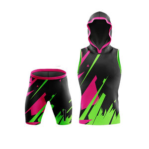 Uniformes de football à capuche respirants imprimés par transfert thermique, coupe classique pour adultes, prix abordable, ensembles personnalisés 7v7 7on7, 100% polyester - Product Image 1