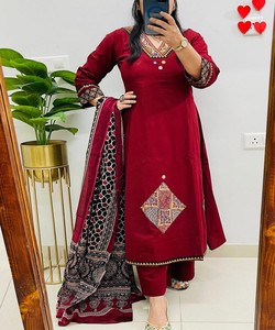 Ensemble haut et bas en rayonne fantaisie avec appliques, avec dupatta, tenue de fête, prix de gros, vêtement ethnique de luxe lavable multicolore - Product Image 4