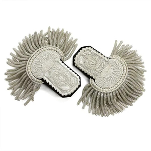 Prix usine 2025 Épaulettes brodées à la main Épaulettes en plastique fil de lingot en gros disponible uniforme vêtements sergé - Product Image 3