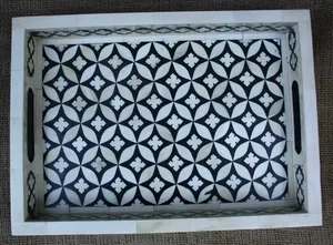 Bandeja de Servir Cuadrada Moderna Hecha a Mano con Incrustaciones de Hueso Natural Floral para el Hogar, Restaurantes y Hoteles, Hecha a Mano en India - Product Image 2