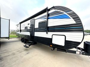 À vendre : Remorque de camping-car 4x4 moderne, légère, tout-terrain, en aluminium, avec suspension indépendante, pour les passionnés de plein air - Product Image 1
