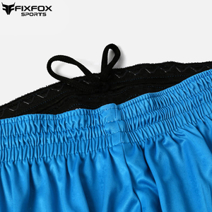 ชุดฟุตบอล FIXFOX SPORTS สำหรับผู้ชาย ชุดทีมแบบกำหนดเอง เสื้อเจอร์ซีย์ลายทางสีน้ำเงิน กางเกงขาสั้น ถุงเท้า รองเท้าสตั๊ด ชุดครบเซ็ต ระบายเหงื่อได้ดี ทรงสปอร์ต เหมาะกับทุกคน - Product Image 5