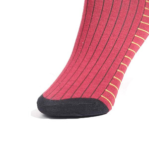 Chaussettes de sport unisexes en coton de gros, chaussettes de course de haute qualité avec logo personnalisé brodé, impression pour hommes - Product Image 4