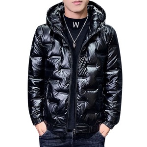 Chaqueta acolchada rellena de algodón de lona frontal corta de invierno más cálida y ligera brillante a la moda para exteriores gruesa negra para hombres - Product Image 1