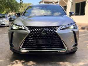 Lexus UX 200 Sport Utility 4D 2019 Usado en Buen Estado - Product Image 2
