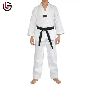 Premium Maximize Wear Traje de entrenamiento de Taekwondo para adultos para hombres Transpirable Ligero Poliéster/Algodón Mezcla de tela Top Stretch - Product Image 1