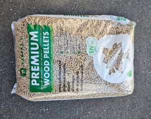 Granulés de bois de première qualité A1 |   Grand sac de 15 kg |   Bois de chauffage chêne/pin |   Approuvé par la BSA |   Cendres 1,5% |   99,9J Calorie - Product Image 2