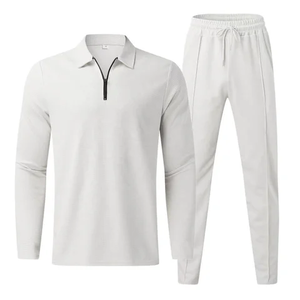 Vente en gros de vêtements de sport tech de luxe de haute qualité personnalisés de grande taille pour hommes ensemble de jogging survêtement pour hommes - Product Image 2