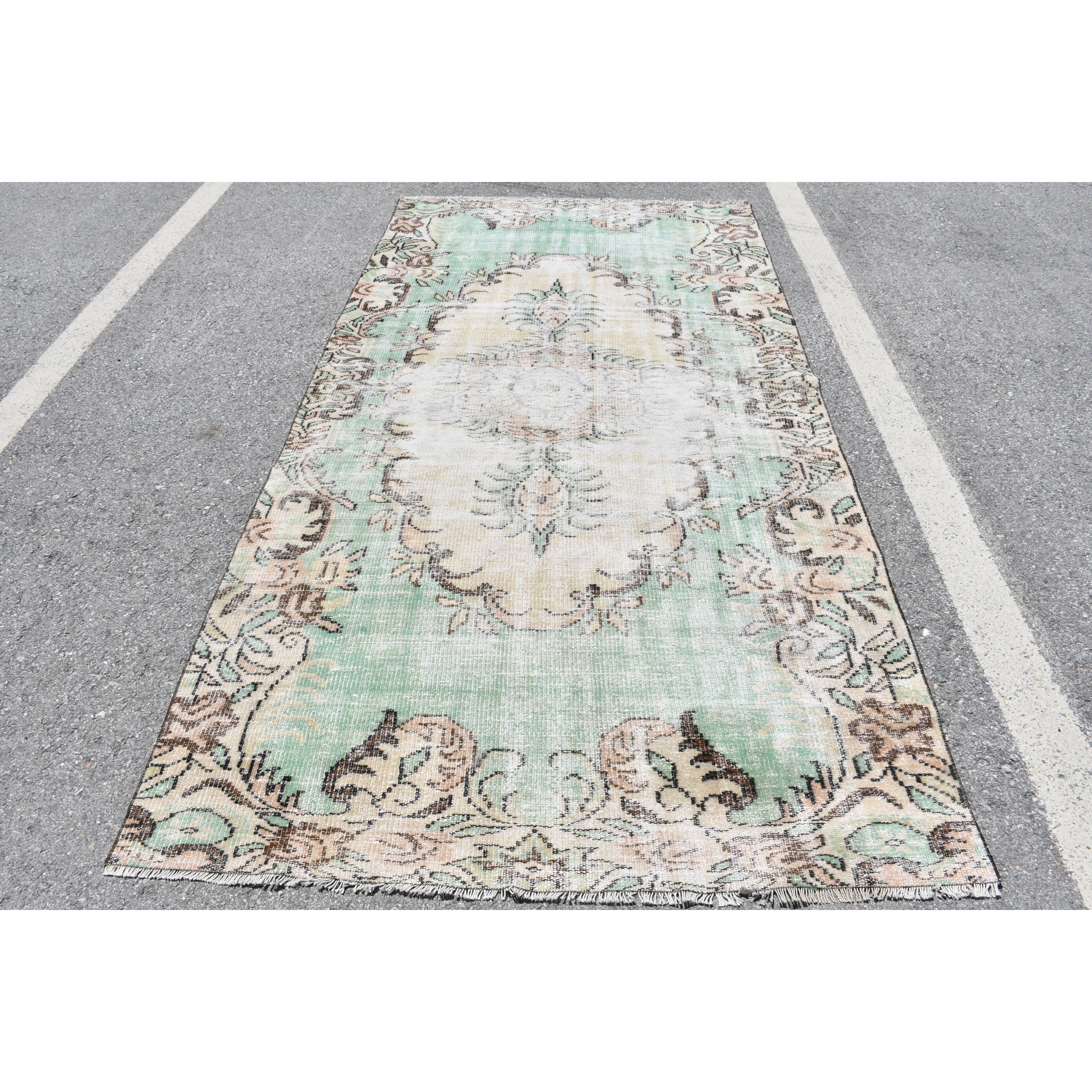 สีเขียว