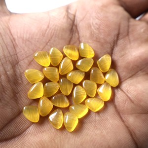 Vente en gros de 20mm cristal de Monalisa naturel jaune ovale coupe collier de pierres de guérison sculpté à la main artisanat de pierres précieuses fantaisie en vrac - Product Image 3