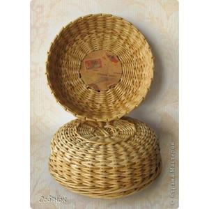 Le dernier panier en rotin de conception de travail antique avec un savoir-faire complexe pour un accent de décoration élégant et rustique - Product Image 2