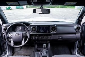 Véhicule d'occasion de haute qualité, en promotion, 2024, Sport Double Cabine 4x4, conduite à gauche, sièges en cuir, caméra de recul, à vendre - Product Image 5