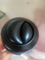 Tombol Toilet Bulat Modern Dual Flush, Tipe Tekan Tersembunyi, Kunci Tangki Air 38mm 48mm, Hitam Matte & Emas, Guangdong