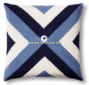 Housse de coussin en laine moderne de vente chaude avec chaîne de broderie Kashmiri cousue pour canapé salon motif Vintage géométrique - Product Image 5