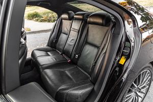 Offre exceptionnelle : Lexus LS 460 AWD F Sport d'occasion 2013 - Product Image 4