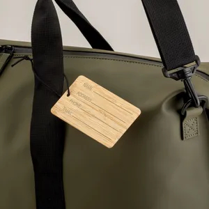 Etichetta da Viaggio Personalizzata in Bambù per Bagagli - Product Image 2