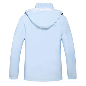 Veste de randonnée imperméable à capuche, design unique, produit incroyable, confort et style - Product Image 2