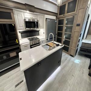 ขายรถมือสอง ปี 2026 รุ่น K-e-y-s-t-o-n-e Mo-n-t-a-n-a 3-1-2-3-R-L - Product Image 1