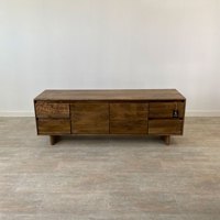 Meuble TV ethnique moderne en bois de manguier massif, fabriqué à la main par KARMA, avec rangement, console multimédia, expédié par la poste