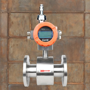 Débitmètre magnétique robuste à filetage direct usine pour applications CVC, <span class=keywords><strong>eau</strong></span> froide et <span class=keywords><strong>chaude</strong></span> conditionnée - Product Image 1