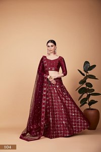 Nouvelle variété de Lehenga Choli en soie Tebby avec broderie de fils et de sequins, vente en gros, approvisionnement en usine, achat en ligne en Inde - Product Image 3