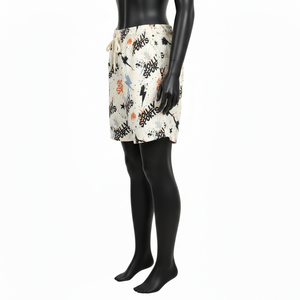 กางเกงขาสั้นผู้หญิงผ้าไนลอนผสมสแปนเด็กซ์เนื้อนุ่ม 200 GSM สีขาวพื้น ลายพิมพ์ทั่วตัว พร้อมสกรีนโลโก้ตามสั่ง - Product Image 3