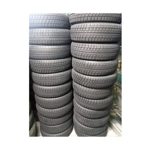 Prix attractifs pour pneus usagés, pneus de voiture d'occasion |   Pneus de voiture et de camion d'occasion en stock en gros pour livraison - Product Image 1