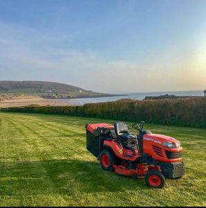 KUBOTA RIDE ON Lawn Mowers For Sale. - Product Image 5