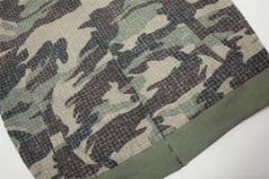 Sudadera con Capucha Térmica con Estampado de Camuflaje, Estilo Holgado, para Hombre, 100% Poliéster y Algodón, Estilo Urbano, Unisex - Product Image 3
