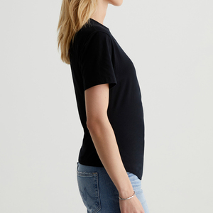 T-shirt à col rond asymétrique pour femmes en gros à manches courtes avec haut plissé T-shirts pour femmes de couleur personnalisée noire écologique - Product Image 3