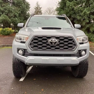 Toyota Tacoma TRD Sport 2020 Usada en Excelentes Condiciones - Product Image 1