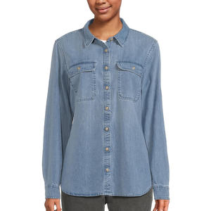 Chemise en jean à manches longues pour femmes avec tissu lavé doux et design classique idéal pour une tenue décontractée de tous les jours - Product Image 1