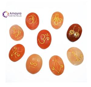 ชุดหินรูปไข่เก้าก้อนจากอัญมณีสกอเลไซต์ เรกิ คริสตัลธรรมชาติ พร้อมสลักข้อความ หินสำหรับคลายกังวล จาก Amayra Crystals Exports อินเดีย - Product Image 4