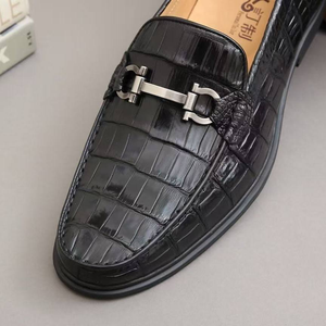 รองเท้าลำลองผู้ชาย หนังแท้ ใส่ได้ทุกฤดู ใส่สบาย ไม่ต้องผูกเชือก พื้นยางนุ่ม เหมาะสำหรับใส่ทำงาน - Product Image 3