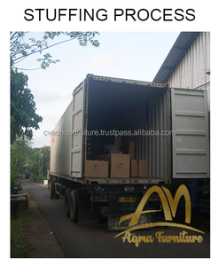 Sofa klasik <span class=keywords><strong>2</strong></span> tempat duduk mewah dengan bingkai emas ukiran kayu buatan tangan pembuatan mebel dari Jepara Indonesia kustom mahoni - Product Image 5