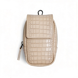 Sac de golf compact imperméable en cuir PU avec logo personnalisé, style fermeture éclair à rabat - Product Image 4