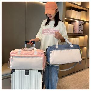 Sac de sport et de voyage grand format pour homme, étanche avec compartiment sec, sac de fitness et de gym en tissu Oxford avec fermeture éclair et sangle réglable - Product Image 6