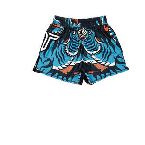 กางเกงขาสั้นสำหรับผู้ชายพิมพ์ลายเสือสีฟ้าสีส้มดำดีไซน์ลำลองใส่เล่นฟิตเนสใส่สบายมีสไตล์ - Product Image 3